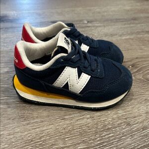 New Balance 237 Kids' Navy and Yellow Sneakers